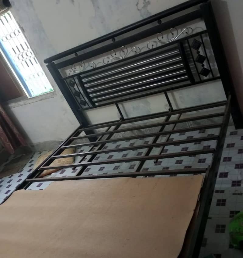 King Size bed 2