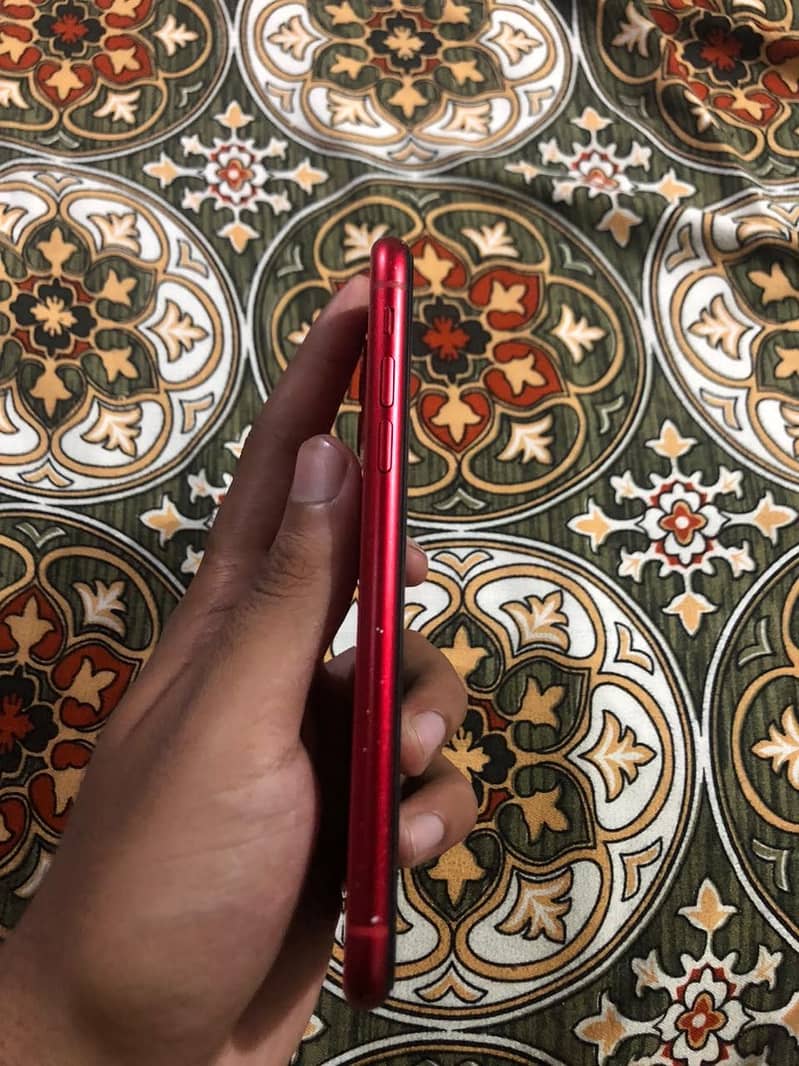 Apple iPhone 11 2