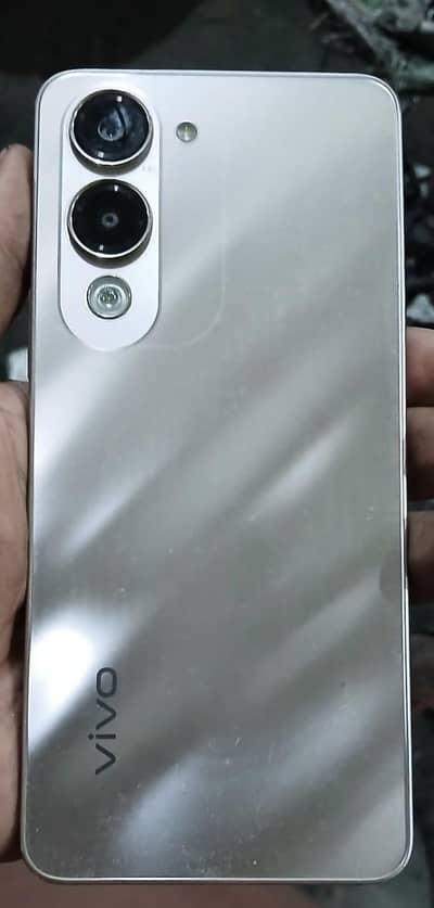 vivo y04