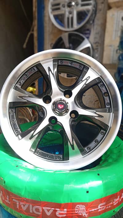 JAPANESE ALLOY RIMS FOR DAIHATSU MIRA AND SUZUKI ALTO VXR.