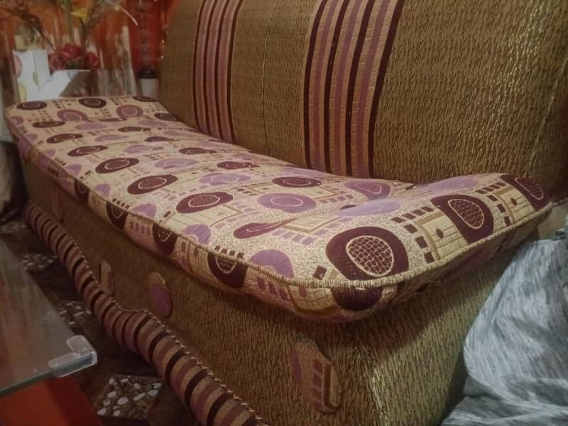 Sofa set with center table 7