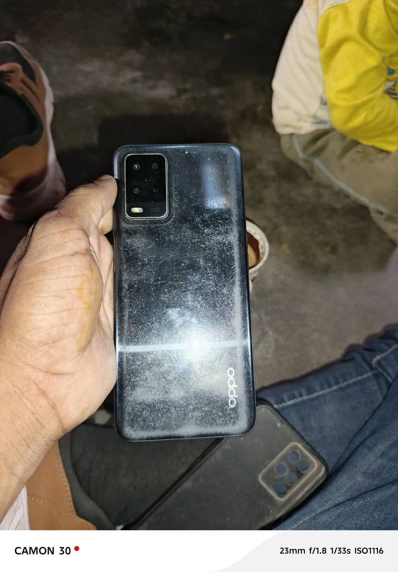 OPPO A54 4