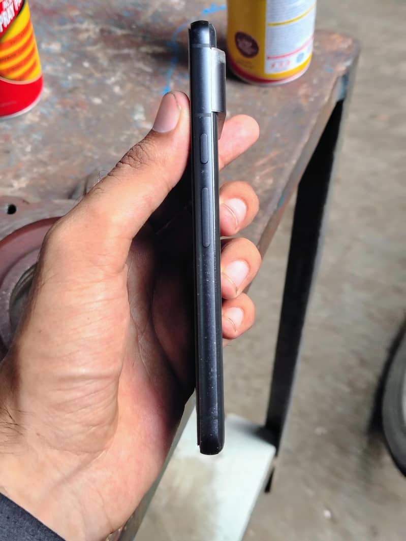 Google pixel 8 2