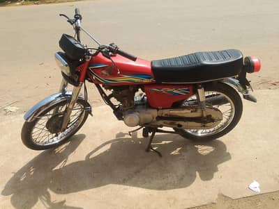 Honda CG 125 2018 model 03087553372 call number