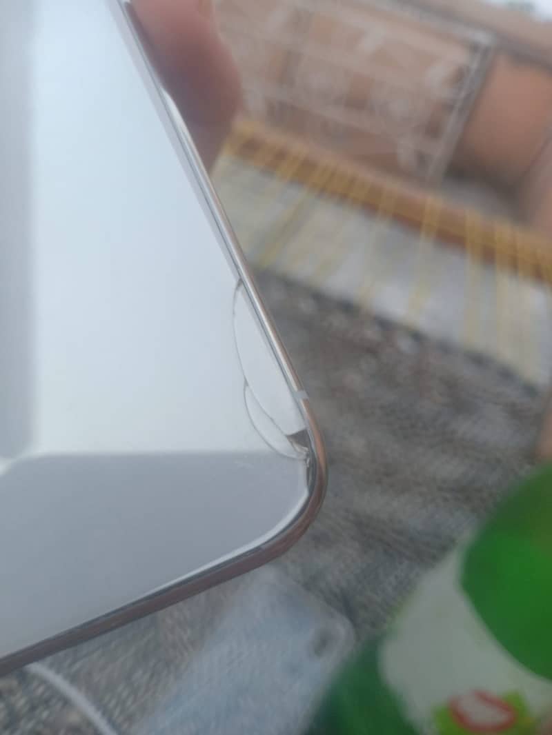 Apple iPhone X 1