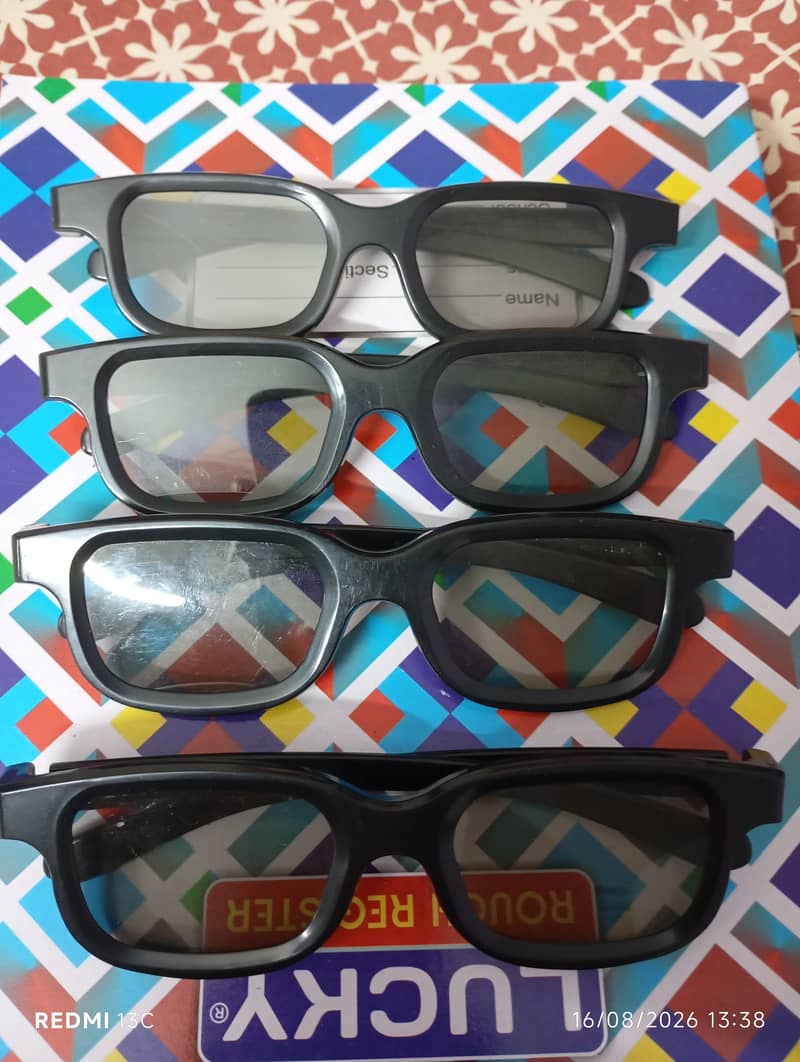 3D glasses 1