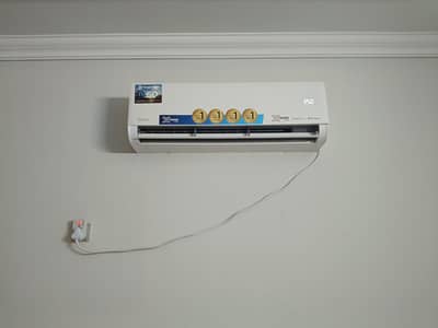 midea 1.5 ton Xtreme plus Inverter