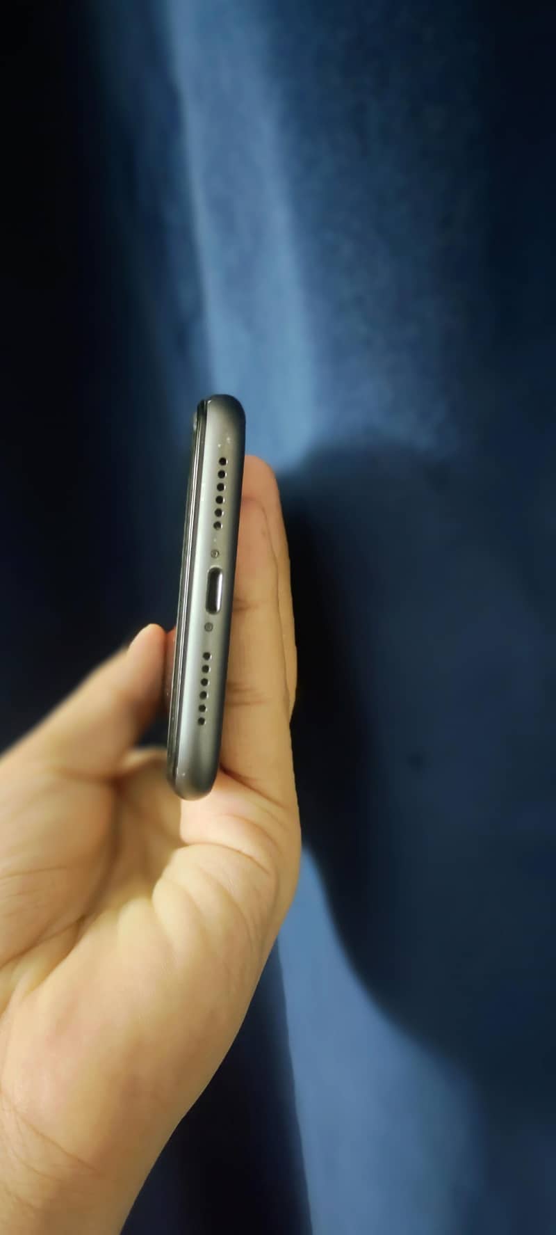 Apple iPhone 11 3