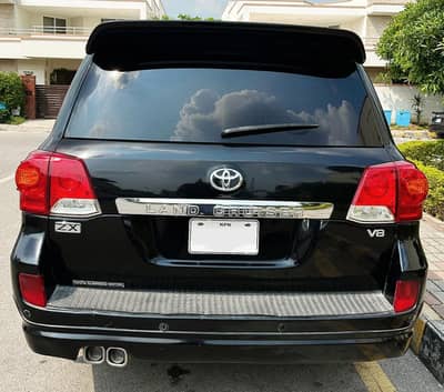 Toyota Land Cruiser 2012