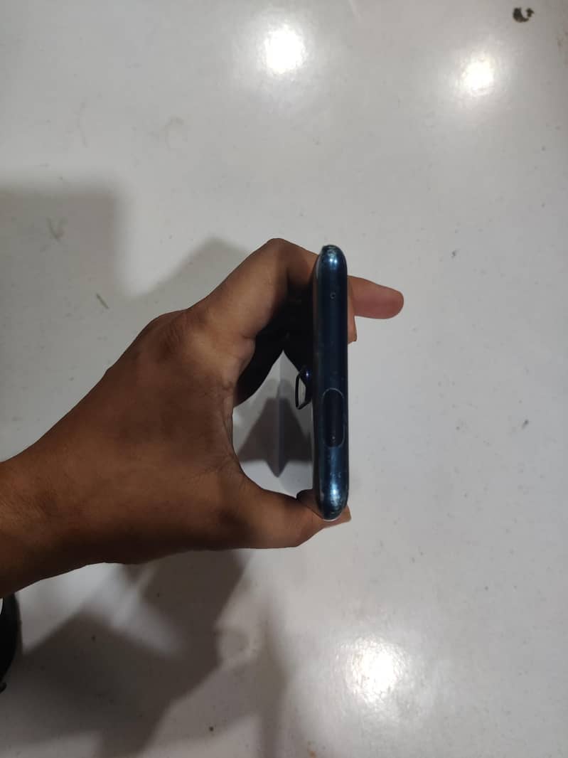 One Plus 7 Pro 5