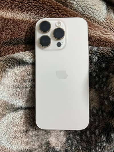 Apple iPhone 16 Pro