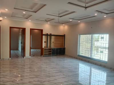 10 Marla Just Like Brand New 2nd Floor For Rent Near Ucp University & Shaukat Khanam Chowk With All Utility Connection's
