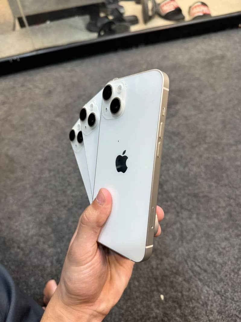 Apple iPhone 14 3