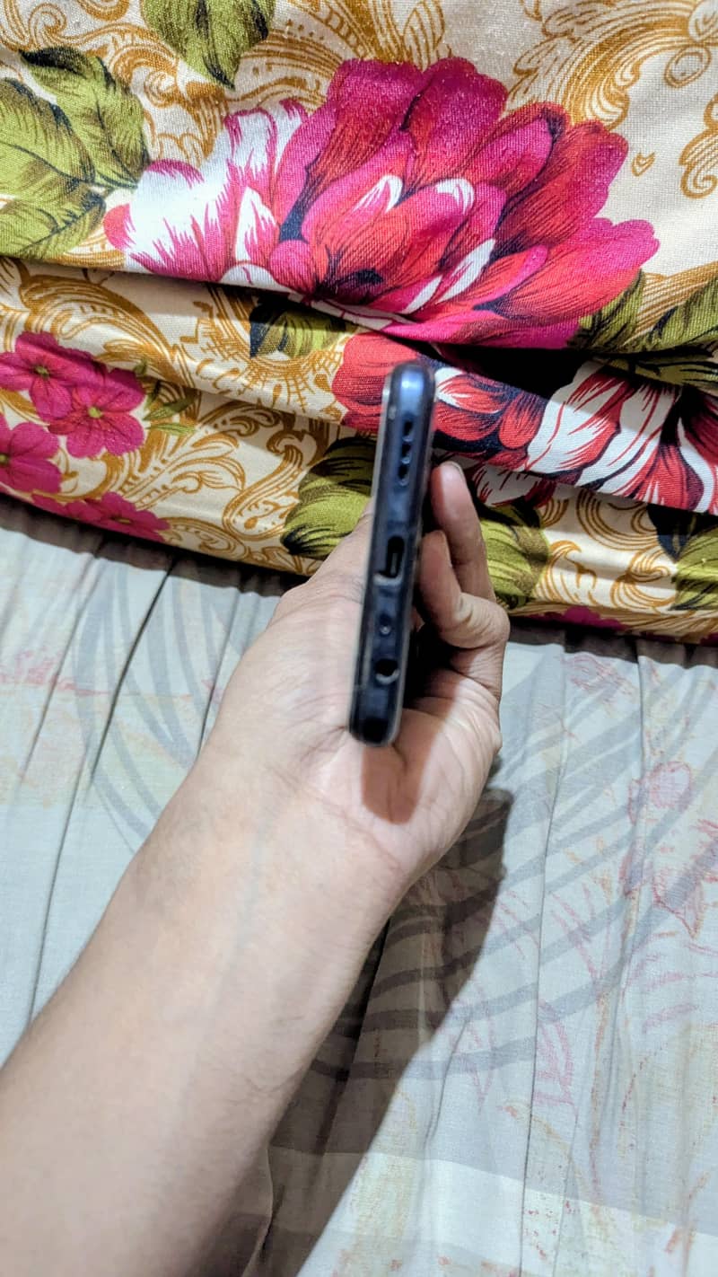 Tecno CAMON 18T 4