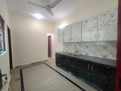 1 kanal Just Like Brand New Upper Portion For Rent (Original Pic's Attached)