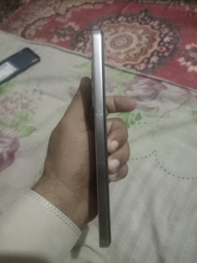 OPPO Reno12f