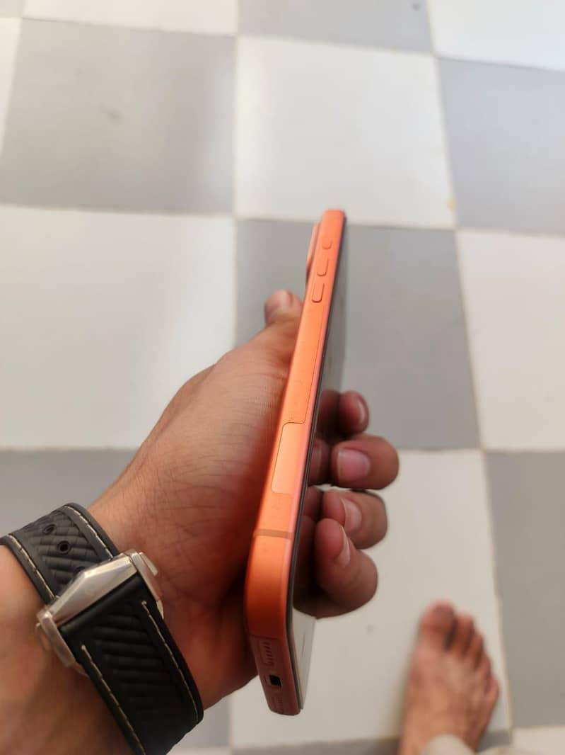 Apple iPhone 17 Pro Max 2