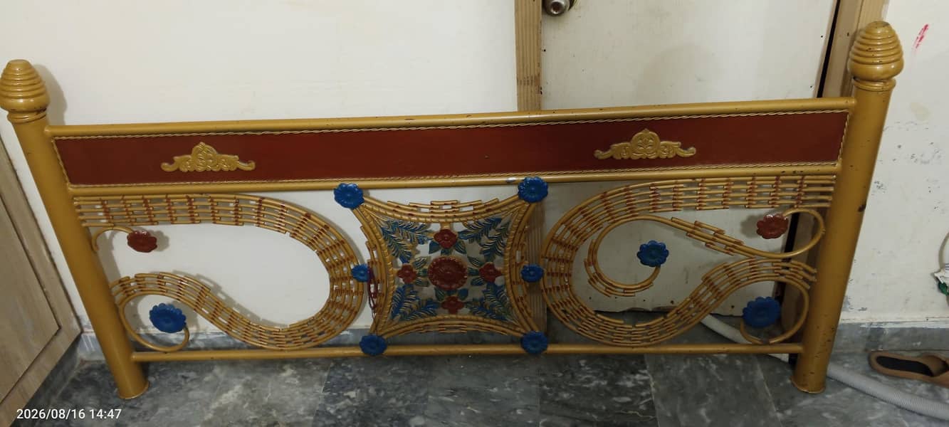 iron bed 3