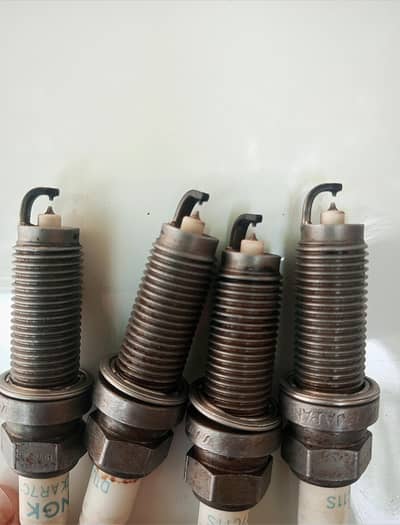 Honda Civic X Genuine Iridium spark plugs