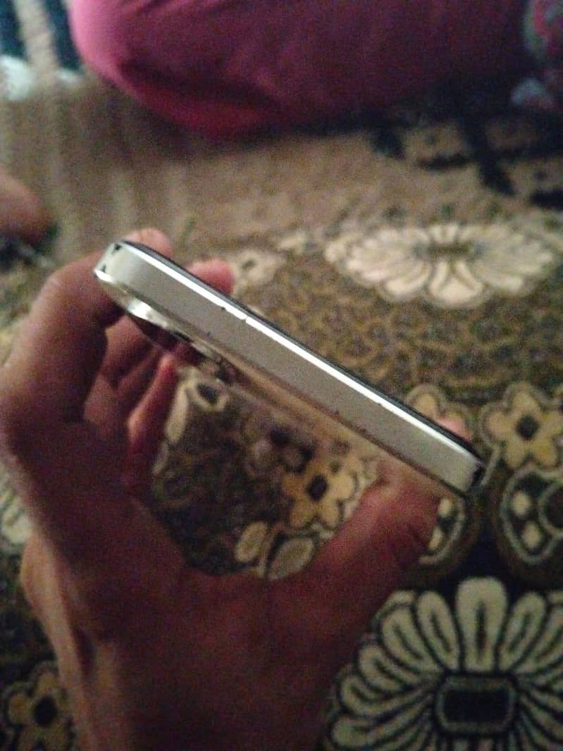 OPPO A38 4