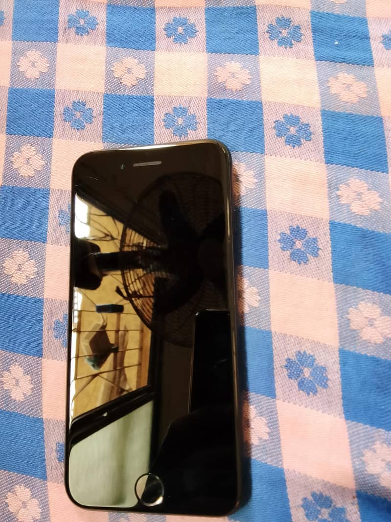 Apple iPhone se 2020 0