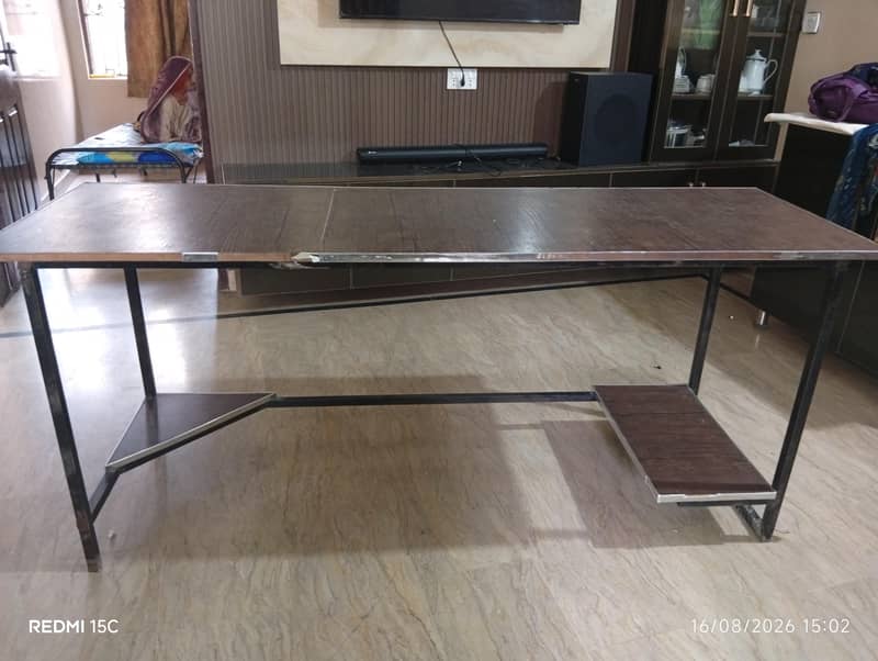 Computer table 2