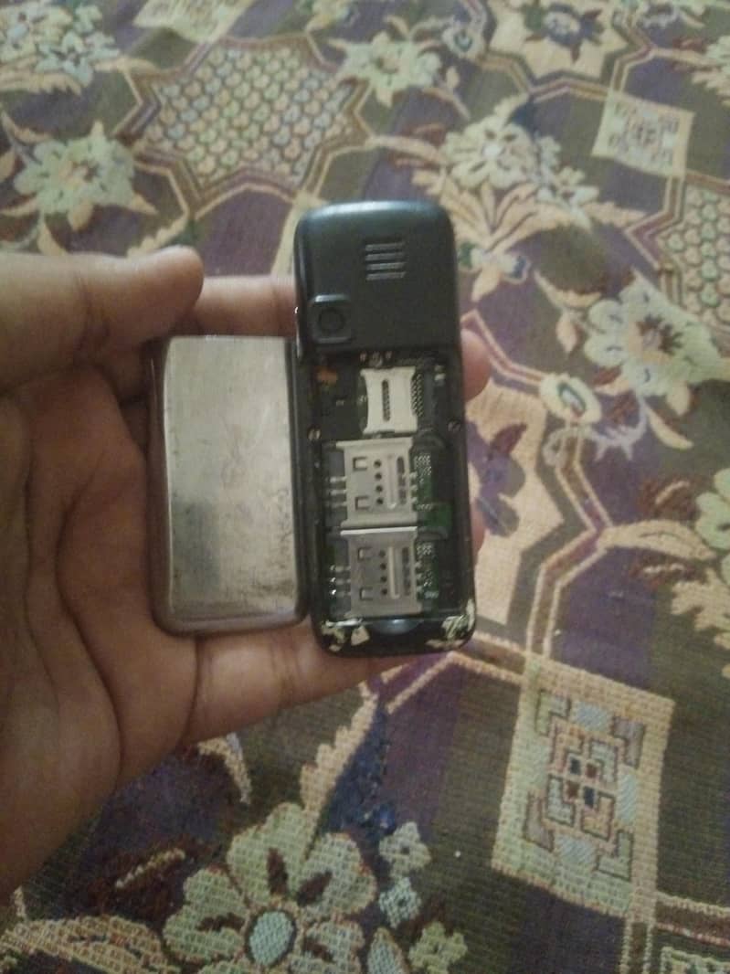 Nokia M2 1