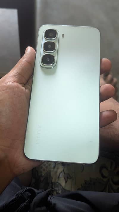 Infinix Hot 60i