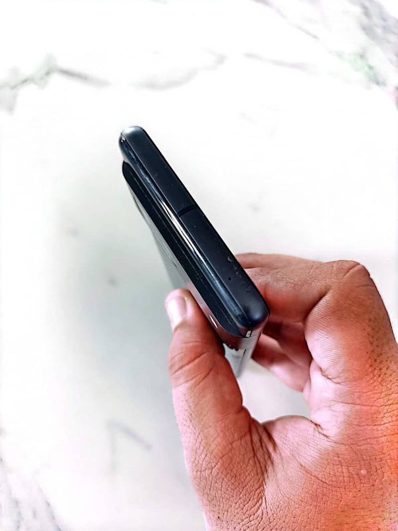 Google Pixel 7 3