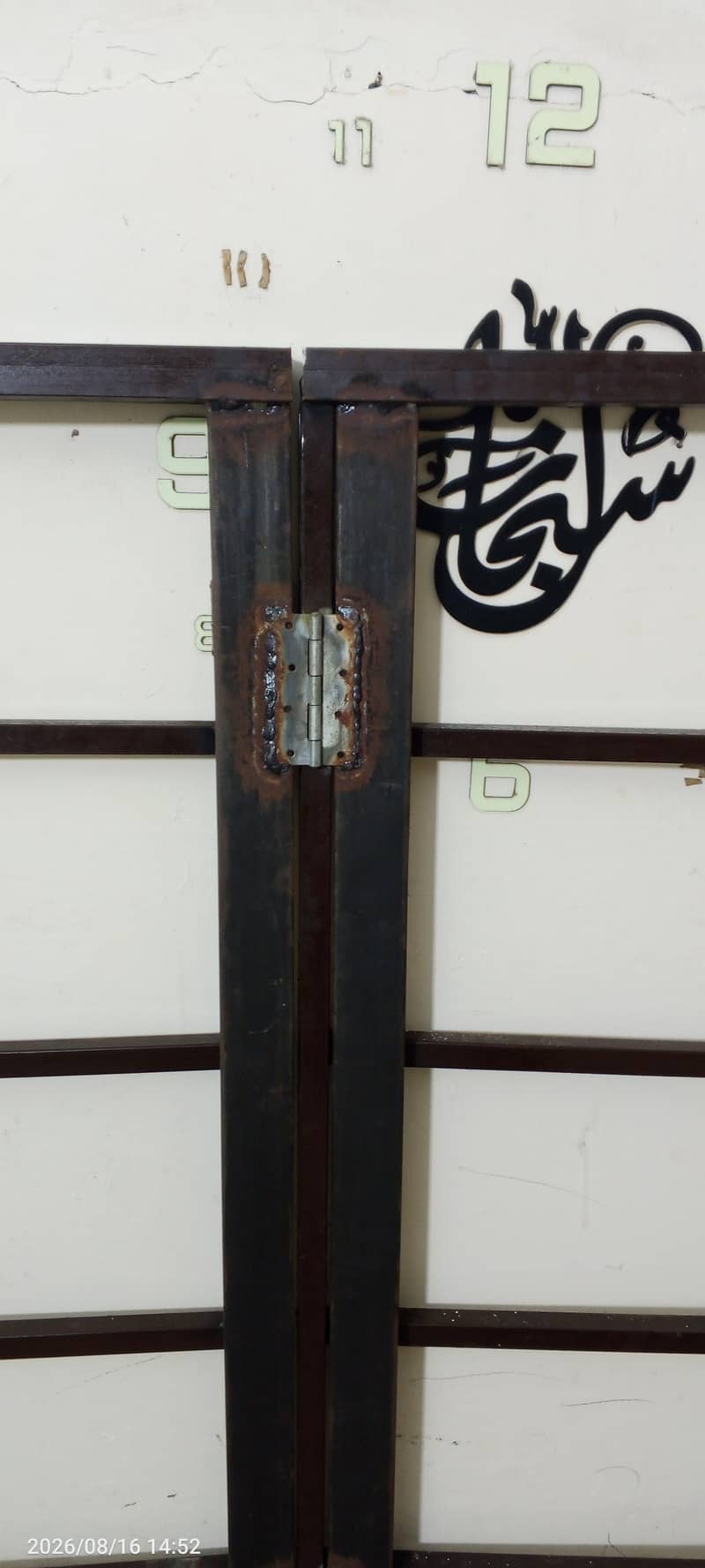 iron bed 8