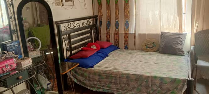 4/6 bed +mattress+dressing table