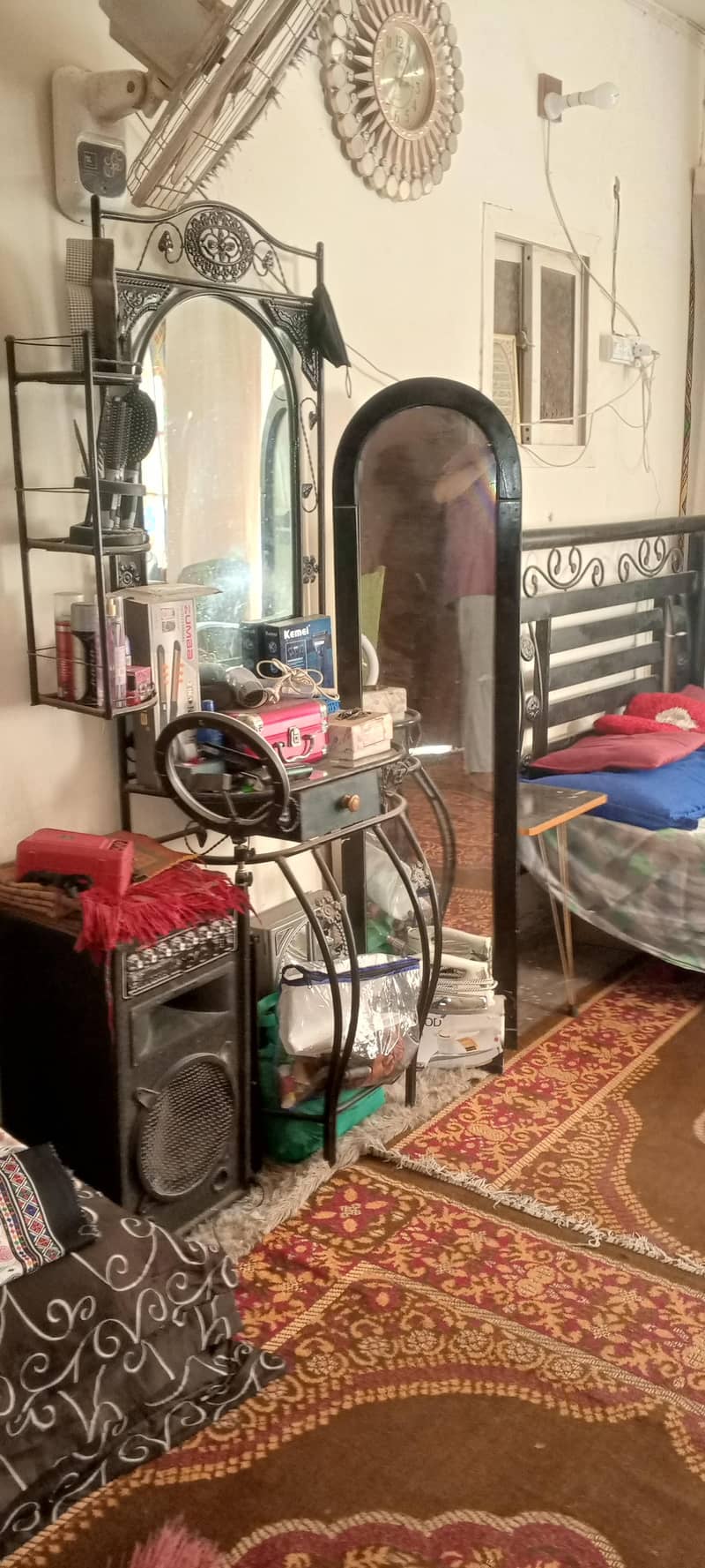 4/6 bed +mattress+dressing table 3
