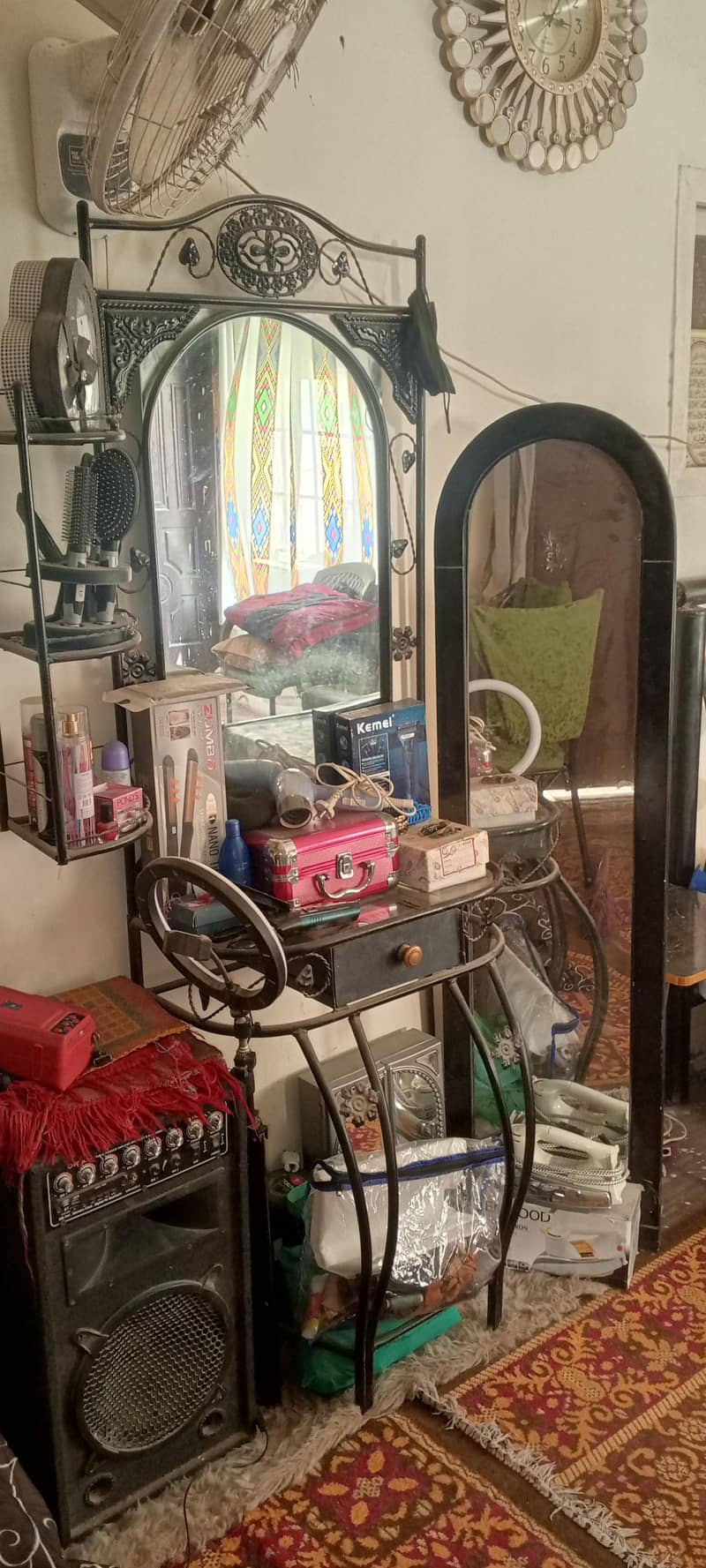 4/6 bed +mattress+dressing table 6