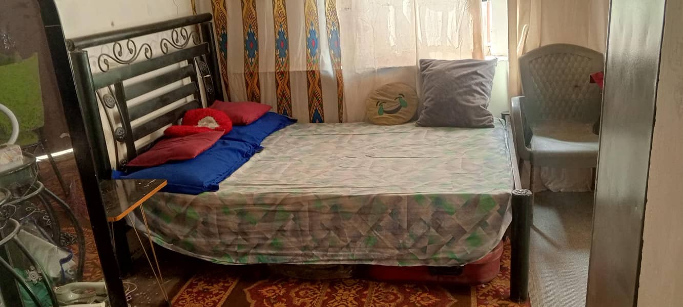 4/6 bed +mattress+dressing table 7