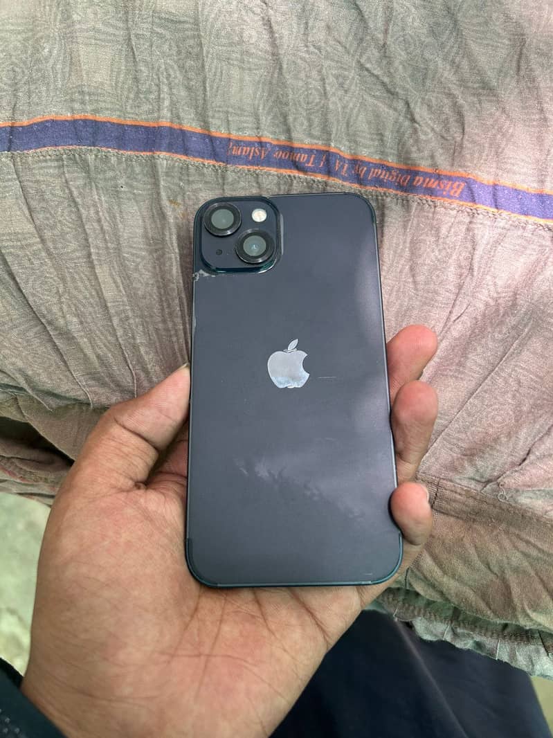 Apple iPhone 13 3