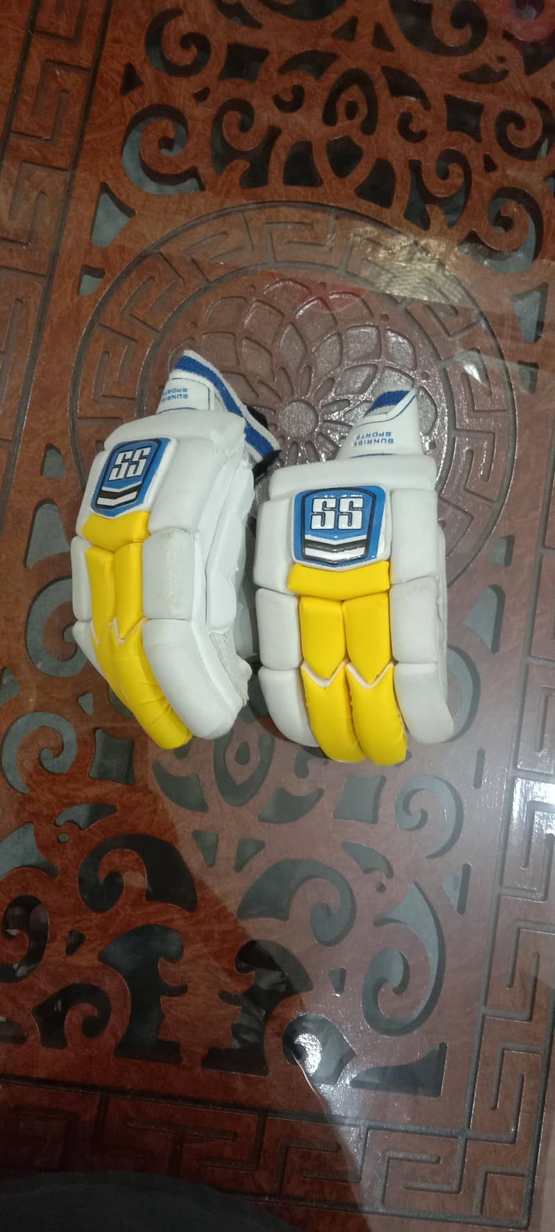 cricket kit 12