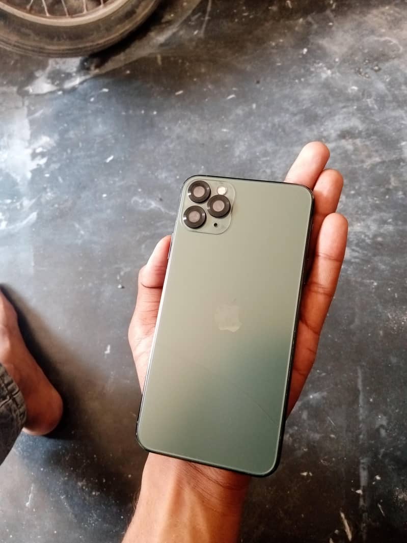Apple iPhone 11 Pro Max 0