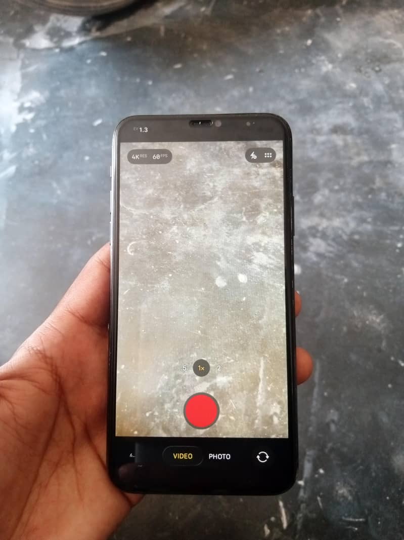 Apple iPhone 11 Pro Max 7