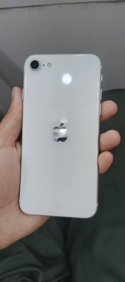 Apple iPhone SE