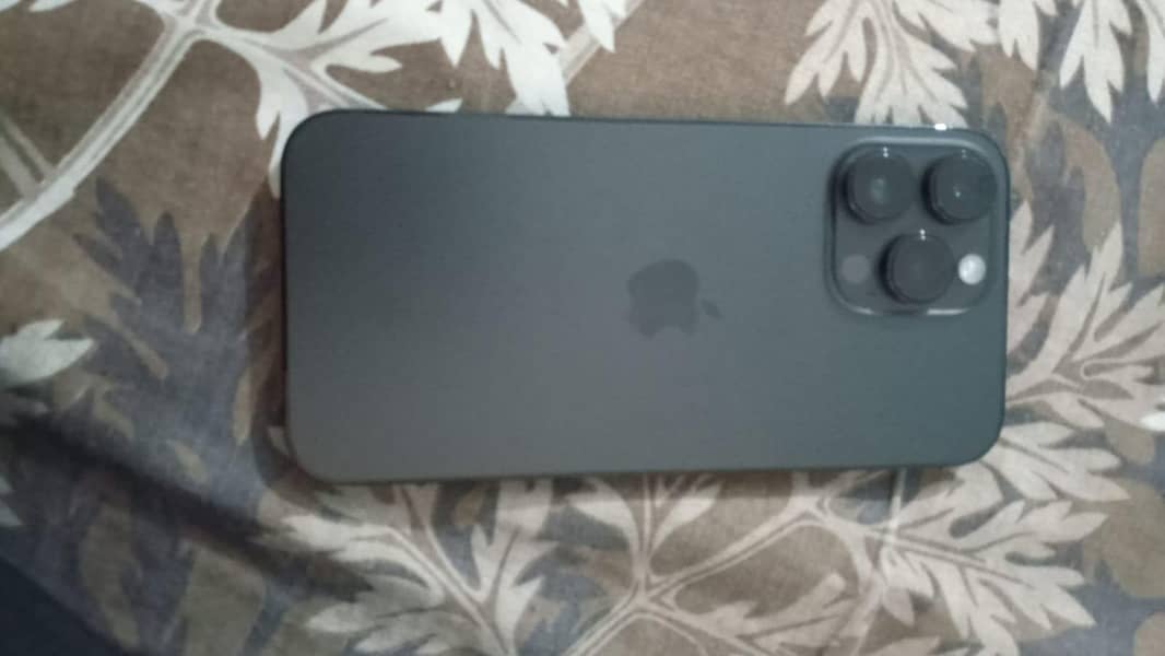 Apple iPhone 14 Pro Max 0