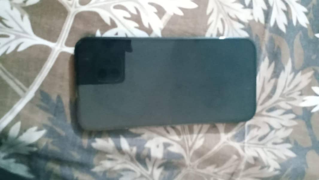 Apple iPhone 14 Pro Max 1