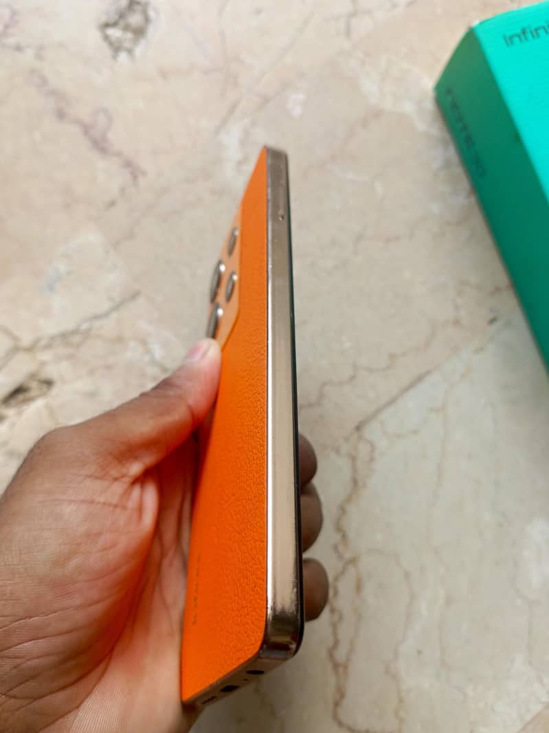 Infinix Note 30 3