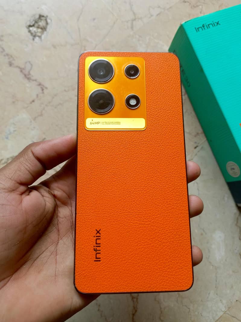 Infinix Note 30 4