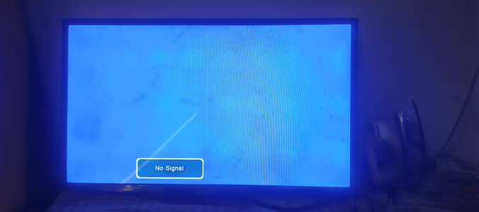 EcoStar 32 Inch LED TV (Model CX-32U561) - 100% Working Condition