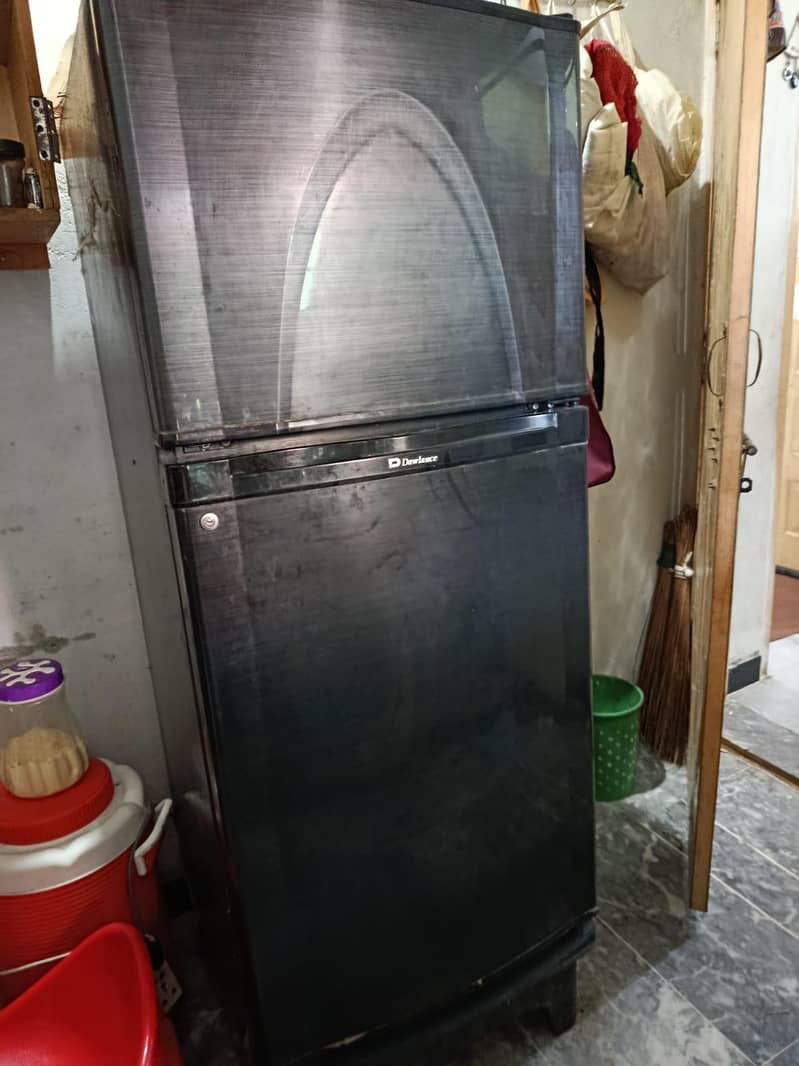 Refrigerator 0