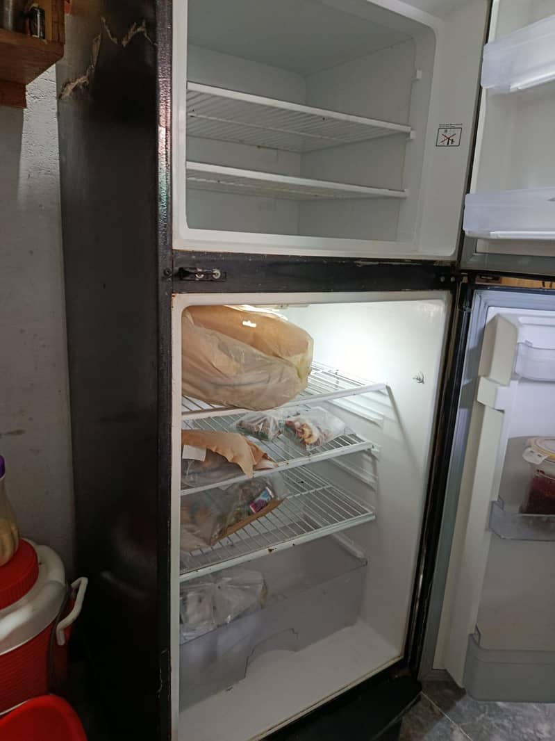 Refrigerator 1
