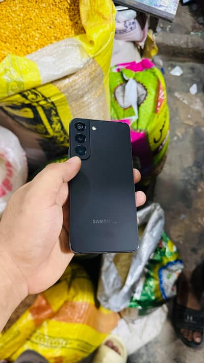 Samsung Mobile S22