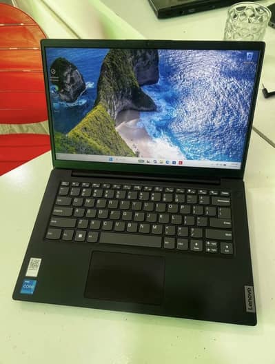 Lenovo V14 G3 IAP (Type 82TS)