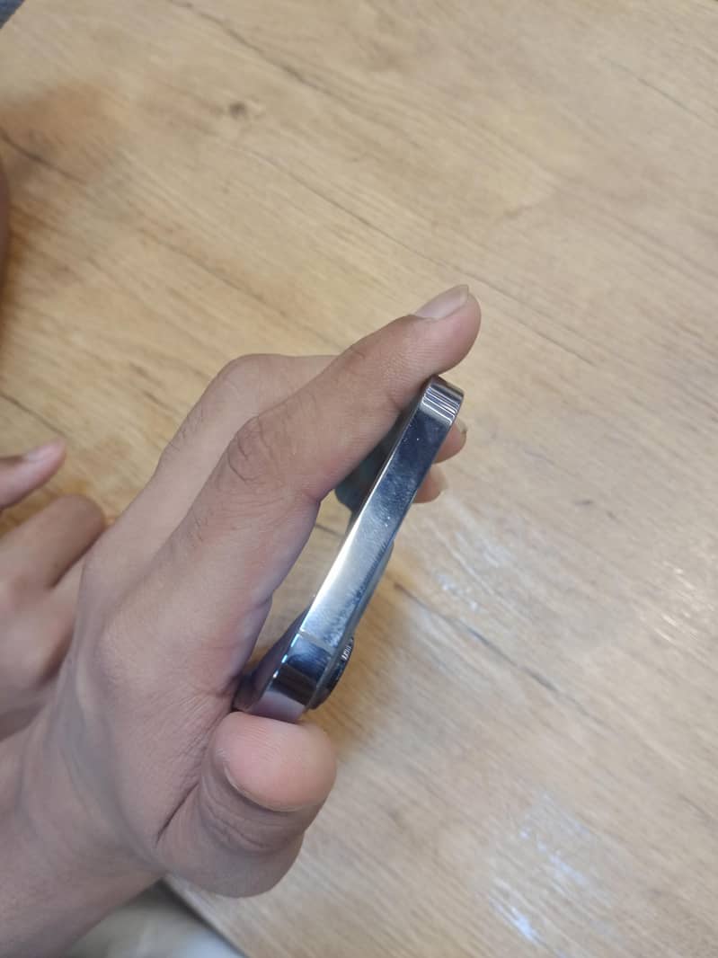 Apple iPhone 13 Pro 3