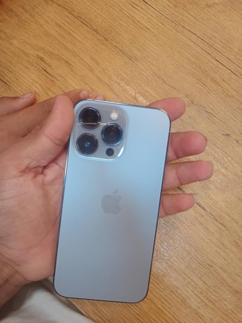 Apple iPhone 13 Pro 5